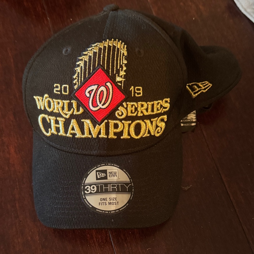 NWT New Era Black and Gold World Series WASHINGTON NATIONALS Champions Hat